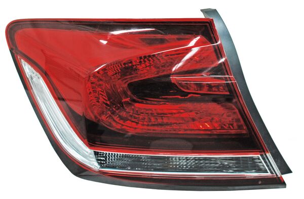 CALAVERA CIVIC 13-15 4P EXT C/FOCOS TYC IZQ
