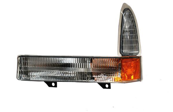 CUARTO FRONTAL Y PUNTA FORD SUPER DUTY 02-04/ EXCURSION 00-04 BICOLOR TYC IZQ
