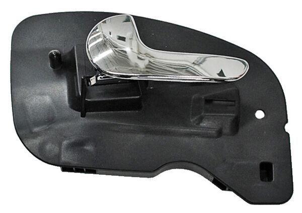 MANIJA INT CORSA 02-08/ TORNADO 04-11/ MERIVA 04-08 NEGRA/ CROMO DEL PLASTICO IZQ